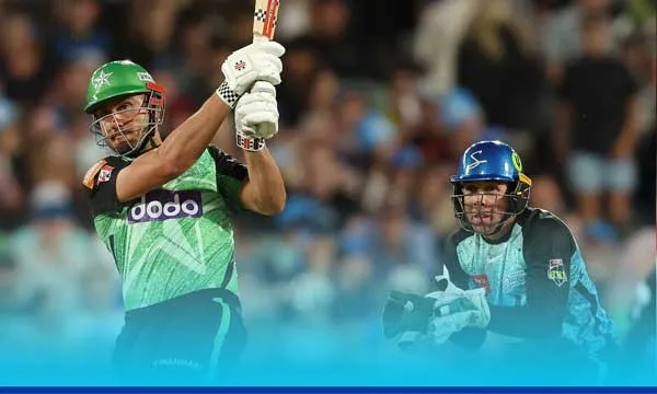 Strikers Post 155 as Stars Chase Confidently in Adelaide BBL Clash